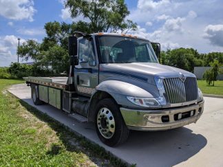 2002 International 4300 Rollback
