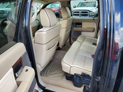 2006 Lincoln Mark LT - Image 3
