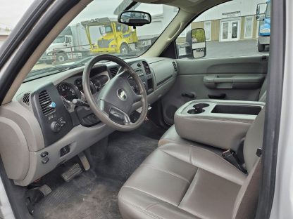 2008 Chevrolet Silverado 3500 Wrecker - Image 2