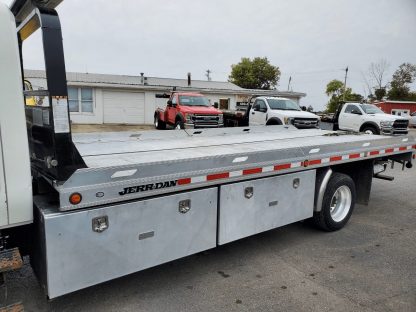 2007 International 4300 Rollback - Image 4