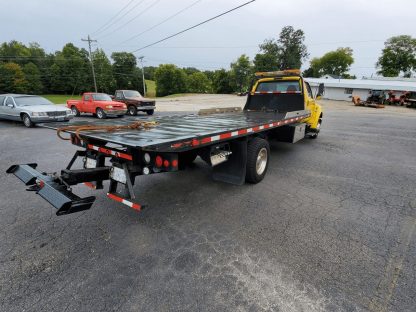 2008 Ford F650 Rollback - Image 3