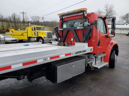 2006 Freightliner M2 - Image 6