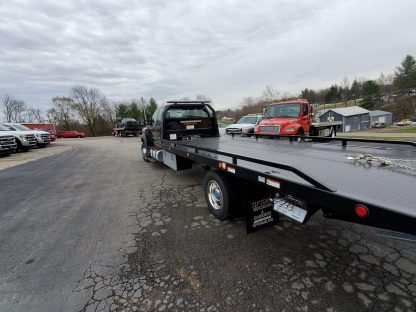 2021 Ford F650 Extended Cab Jerr-Dan Rollback - Image 5