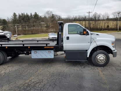 2021 Ford F650 Regular Cab Rollback - Image 7