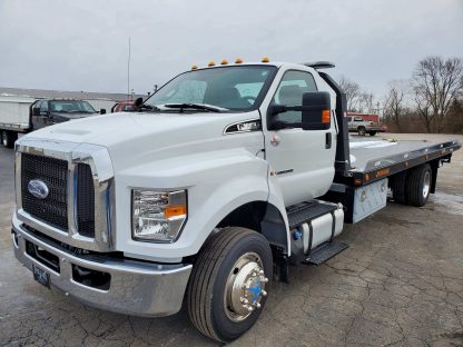 2021 Ford F650 Standard Cab Jerr-Dan Rollback - Image 9