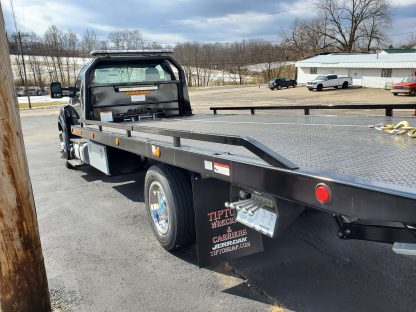 2021 Ford F650 Standard Cab Jerr-Dan Rollback - Image 4