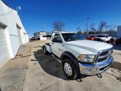 2017 Dodge RAM 4500 4WD - Image 2
