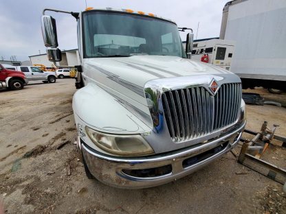 2011 International 4300 - Image 3