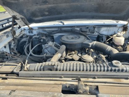 1993 Ford F450 Super Duty Rollback - Image 2