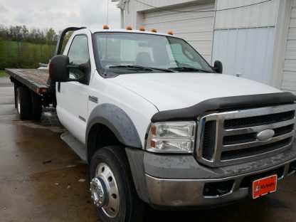 2005 Ford F550 Super Duty - Image 5