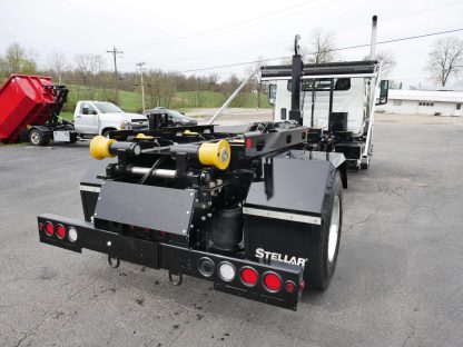 2023 International MV607 - Stellar Slider 34 Hooklift - Image 8